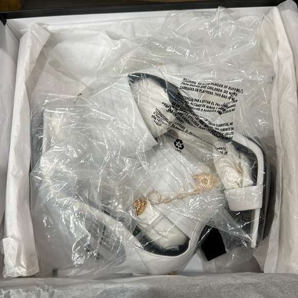 Authentic Versace Heels - Picture 3 of 8